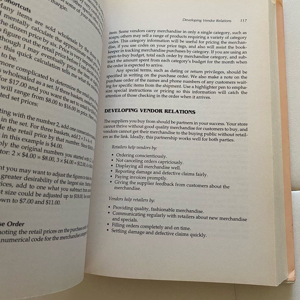 How To Run Your Own Store Book. Excellent Condition!! - Picture 8 of 11